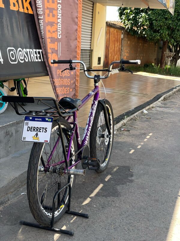Bicicleta montadinha bh aro 26 com rabeta de moto - Imagem 3