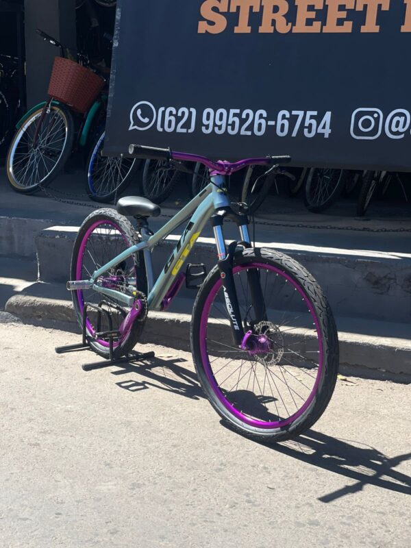 BICICLETA GTA GRAVITY ARO 26 CINZA - Imagem 3
