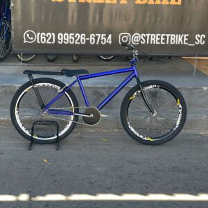 Bicicleta montadinha bh aro 26 com garfo sundown reto azul