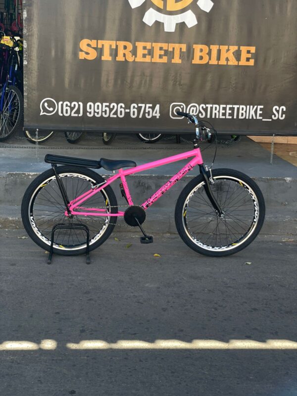 Bicicleta montadinha bh personalizada aro 26 reduzida rosa