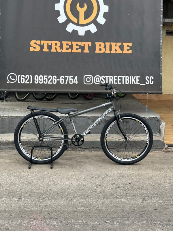Bicicleta montadinha bh personalizada aro 26 reduzida cinza