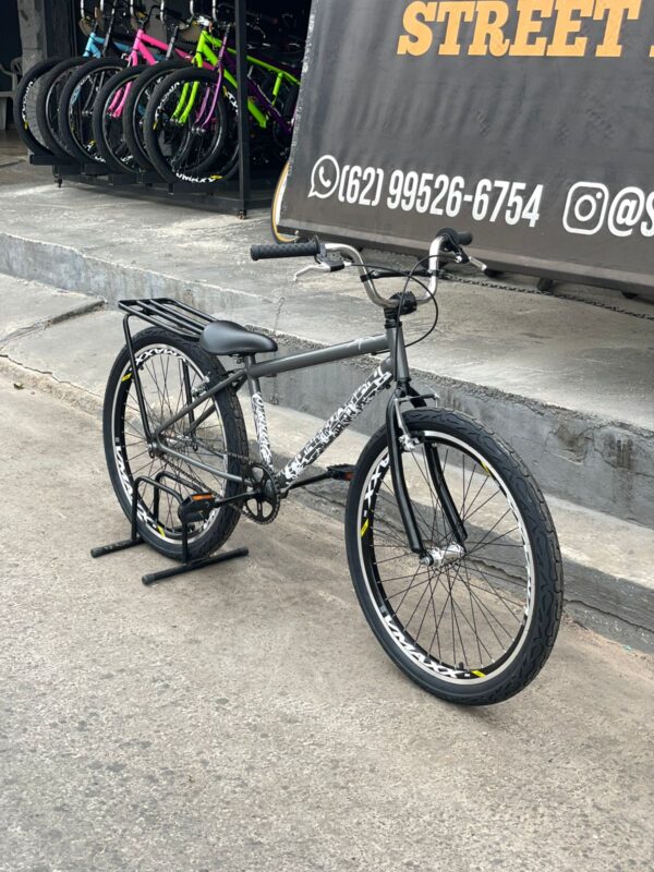 Bicicleta montadinha bh personalizada aro 26 reduzida cinza - Imagem 2