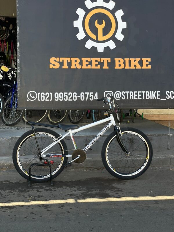 Bicicleta montadinha bh PREMIUM 26 COM CUBO BARULHENTO BRANCA - Imagem 2