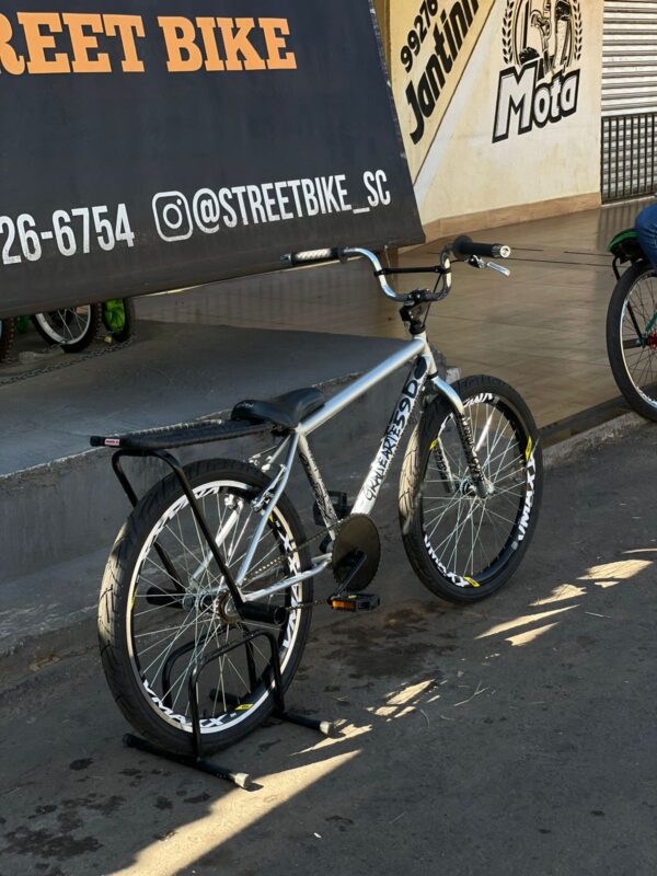 Bicicleta montadinha bh PREMIUM 24 RETO CINZA - Imagem 2