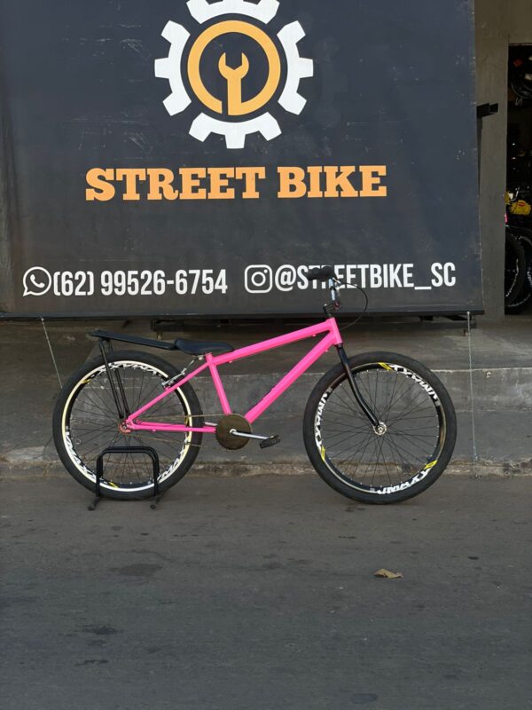 Bicicleta montadinha bh personalizada aro 26 reduzida rosa - Imagem 2