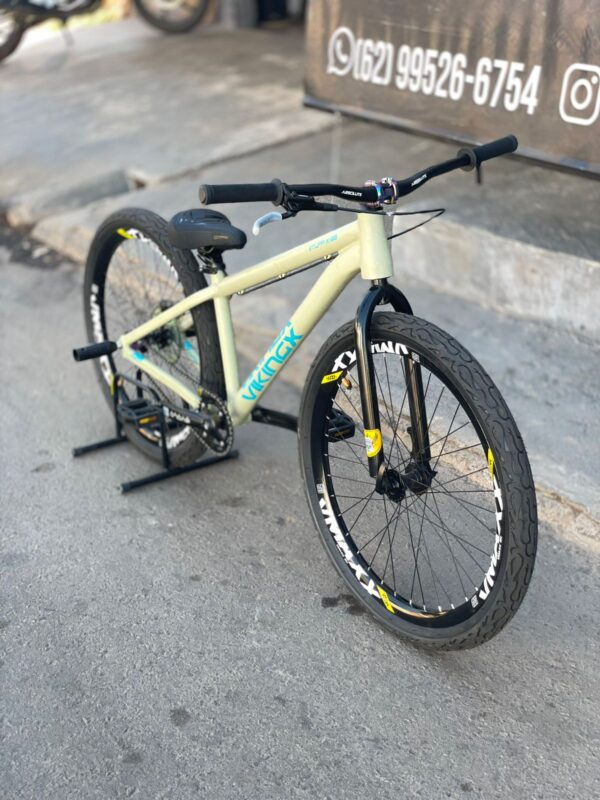 Bicicleta aro 26 vikingx tuff-38 com master evo