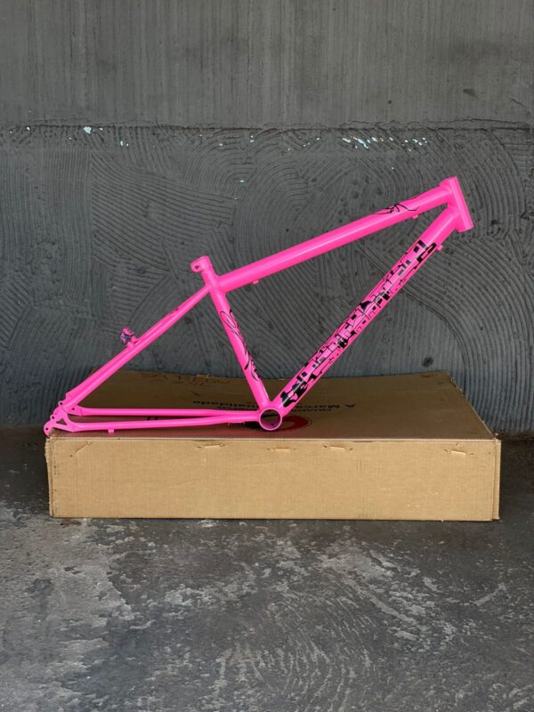 Quadro aro 26 reduzido samy adesivado rosa