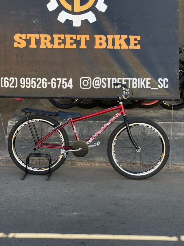 Bicicleta montadinha bh personalizada aro 26 reduzida vermelha